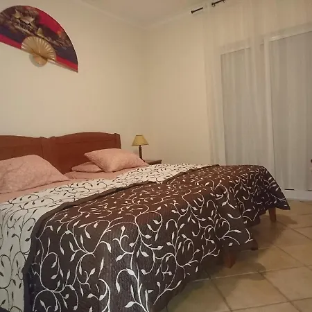 Apartment Gomeira, Bottom Floor 2 Bedroom Close To The Ocean